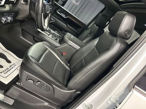 Used 2024 GMC Sierra 2500 Denali w/ Denali Reserve Package image 12