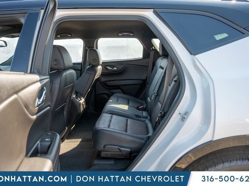 Used 2024 Chevrolet Blazer RS w/ Enhanced Convenience Package FWD image 21