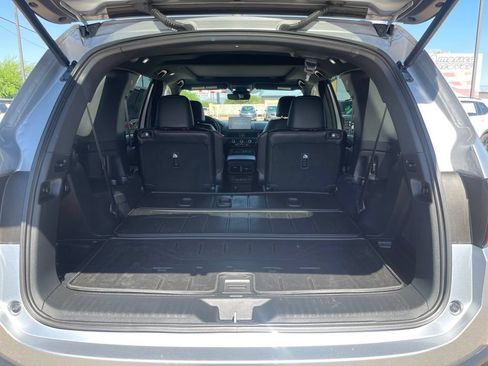 Certified 2025 Honda Pilot TrailSport image 12