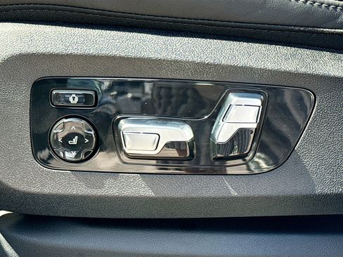 New 2027 BMW X6 M60i AWD/4WD image 26