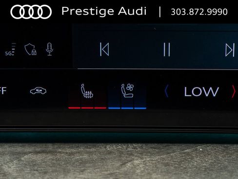 Used 2025 Audi Q5 Prestige AWD/4WD image 18