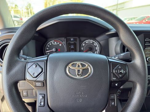 Used 2023 Toyota Tacoma SR w/ SR Convenience Package image 19