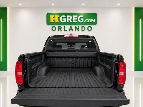 Used 2021 Chevrolet Colorado Z71 w/ Safety Package AWD/4WD image 10