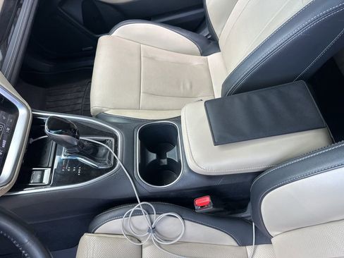 Used 2020 Subaru Outback Limited w/ Popular Package #2 image 16