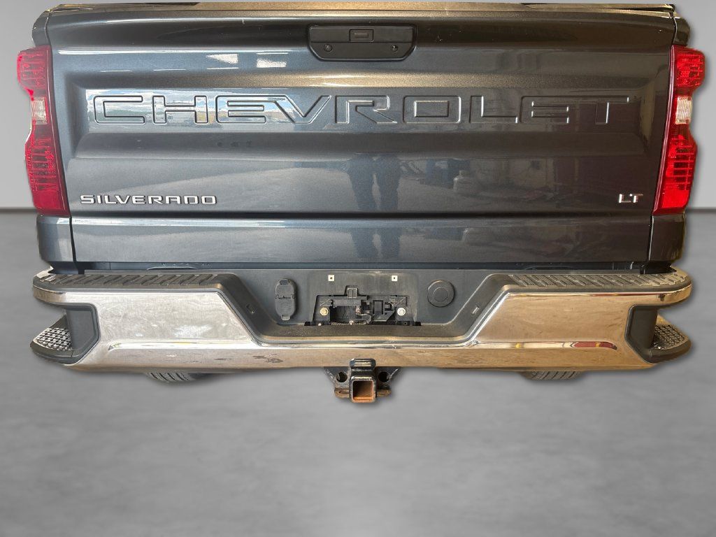 Used 2020 Chevrolet Silverado 1500 LT w/ All-Star Edition AWD/4WD image 17