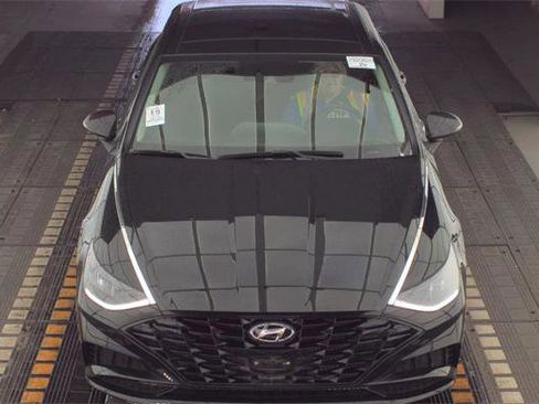 Used 2023 Hyundai Sonata SEL w/ Convenience Package image 2