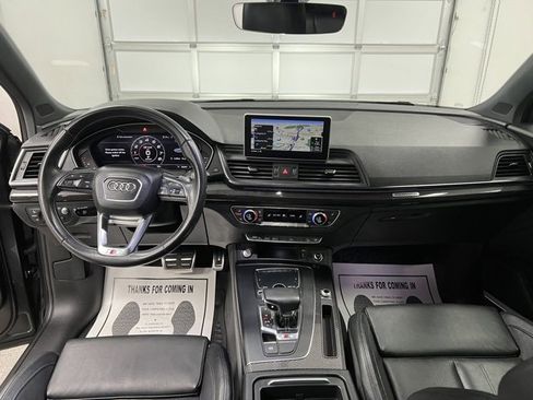 Used 2018 Audi SQ5 Prestige w/ Prestige Package image 19