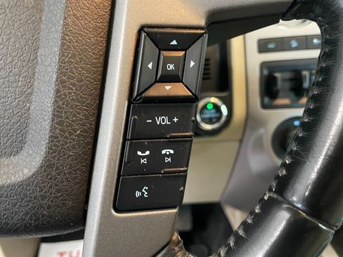 Used 2017 Ford Expedition Limited AWD/4WD image 11