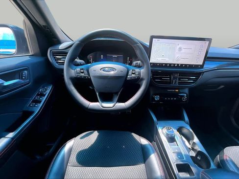 Used 2024 Ford Escape ST-Line w/ Tech Pack #1 FWD image 6