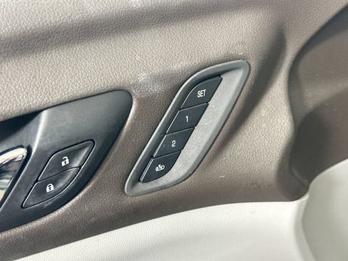 Used 2019 GMC Acadia SLT FWD image 22