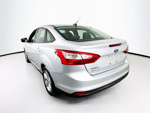Used 2013 Ford Focus SE image 5