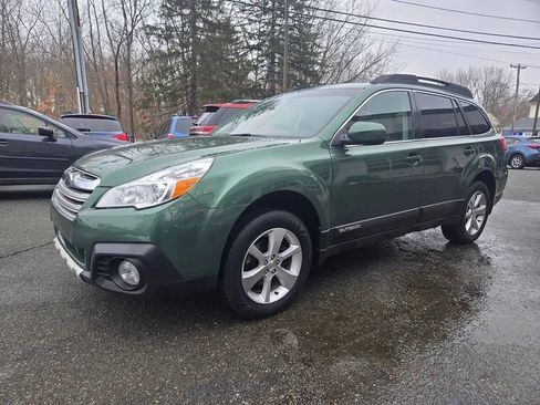 Used 2014 Subaru Outback 2.5i Limited w/ Moonroof Package image 11