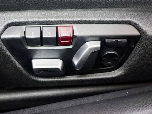 Used 2018 BMW M2 image 18