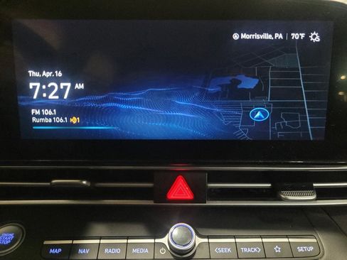 Used 2023 Hyundai Elantra SEL w/ Convenience Package FWD image 25