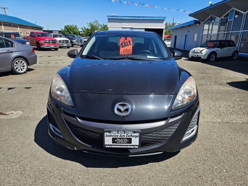 Used 2011 MAZDA MAZDA3 s Sport FWD image 2