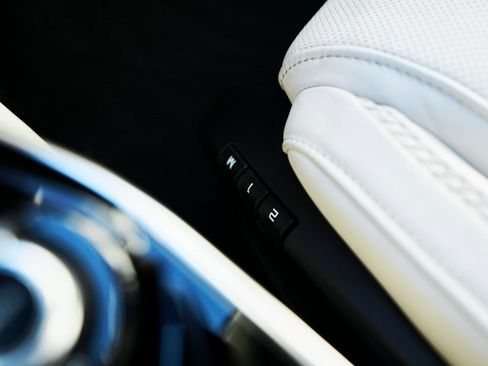 Used 2022 McLaren GT image 62