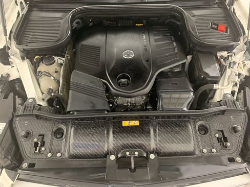 Used 2021 Mercedes-Benz GLS 450 4MATIC image 10