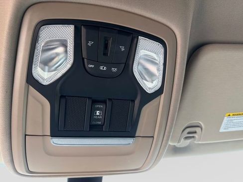 Used 2020 RAM 1500 Big Horn AWD/4WD image 28