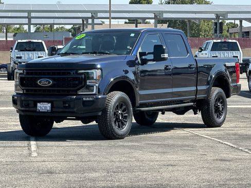 Certified 2022 Ford F250 Lariat w/ Tremor Off-Road Package AWD/4WD image 7