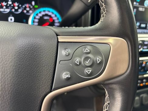 Used 2018 GMC Sierra 1500 Denali w/ Denali Ultimate Package AWD/4WD image 16