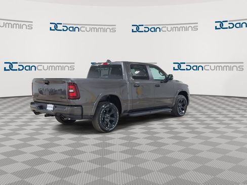 New 2026 RAM 1500 4x4 Crew Cab image 8