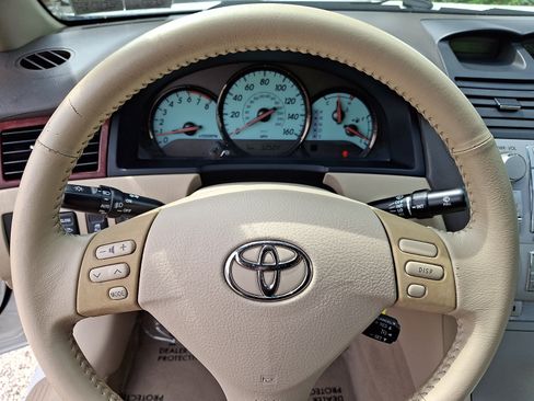 Used 2005 Toyota Solara SE FWD image 17