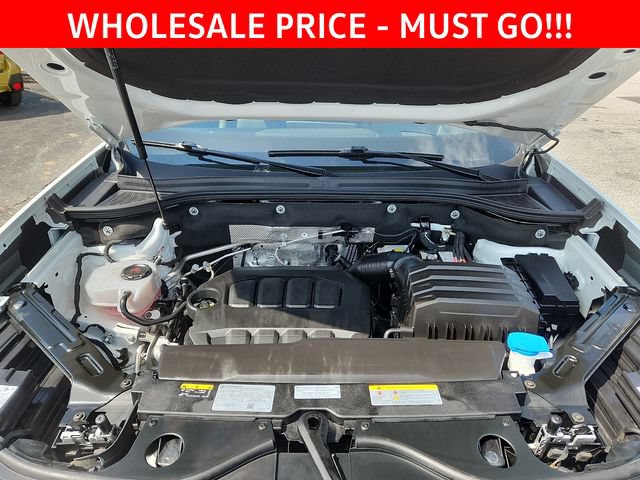 Used 2025 Volkswagen Atlas SEL AWD/4WD image 23
