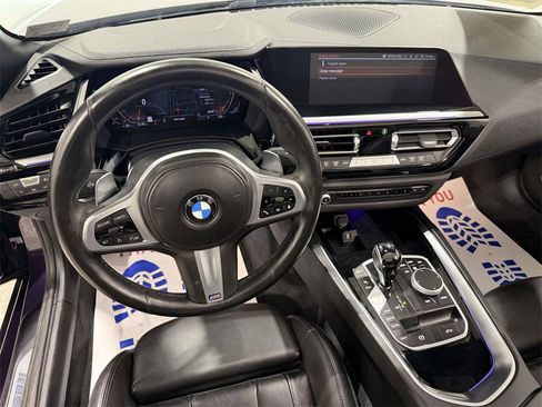 Used 2023 BMW Z4 sDrive30i w/ Driving Assistance Package image 14