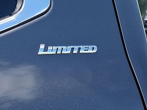 Used 2026 Toyota Tundra Limited AWD/4WD image 30