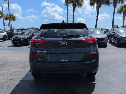 Used 2021 Hyundai Tucson Value w/ Cargo Package FWD image 5