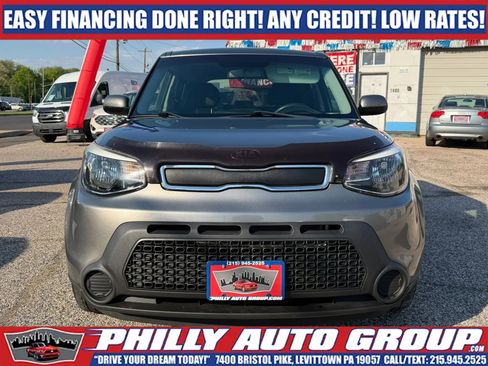 Used 2016 Kia Soul FWD image 2