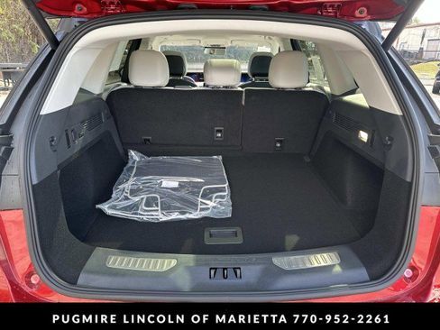 New 2026 Lincoln Nautilus Reserve image 18