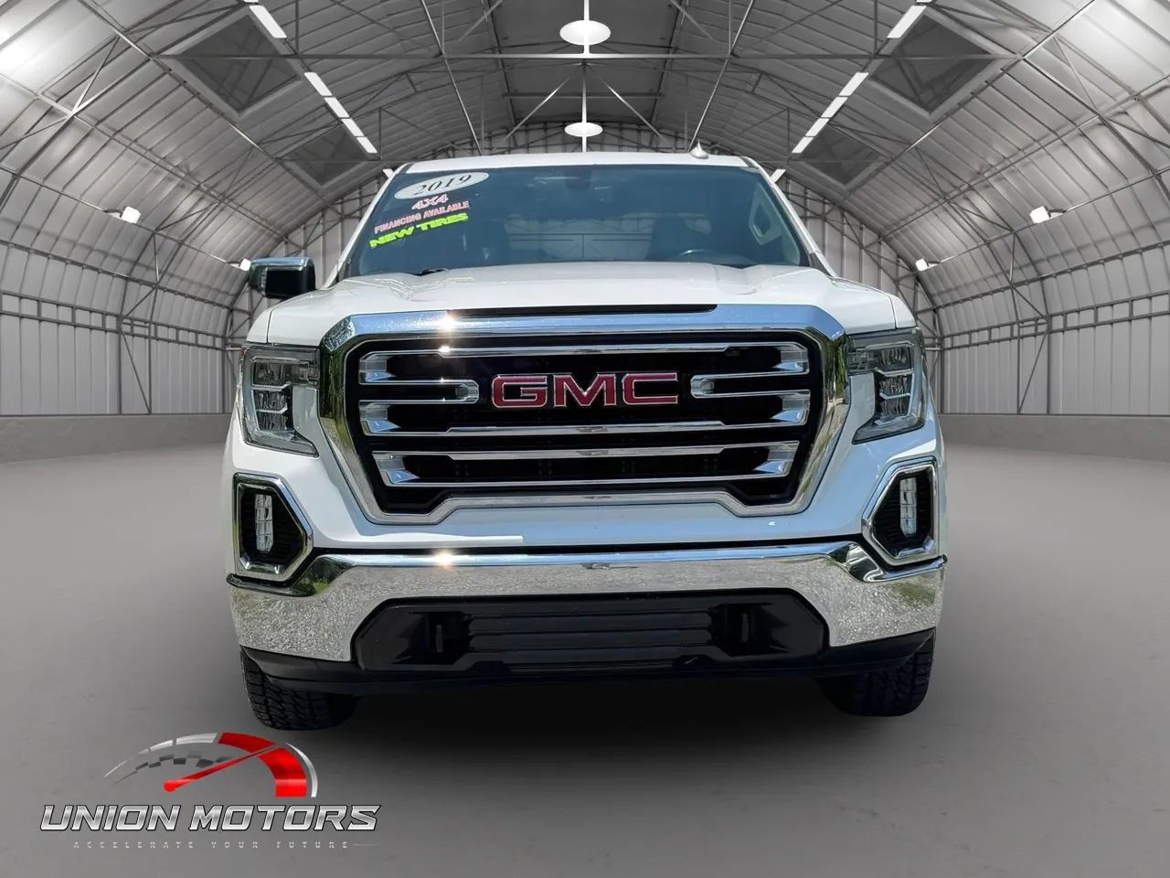 Used 2019 GMC Sierra 1500 SLT w/ SLT Premium Package AWD/4WD image 2