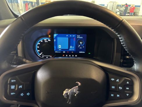 Used 2024 Ford Bronco Big Bend image 8