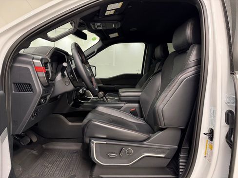 Used 2025 Ford F150 Raptor AWD/4WD image 19