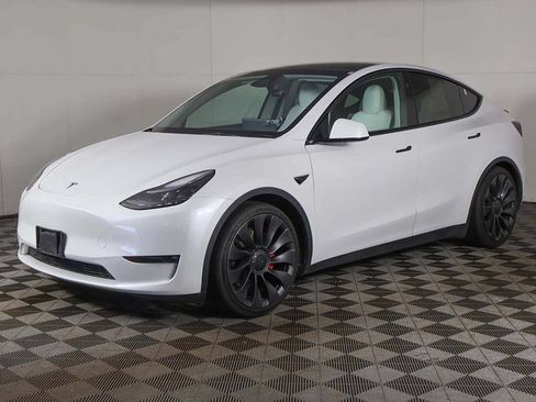 Used 2023 Tesla Model Y Performance AWD/4WD image 11