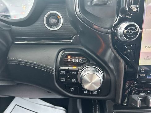 Used 2023 RAM 1500 Limited AWD/4WD image 27