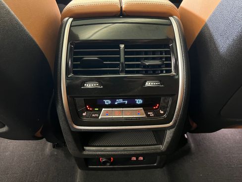 Certified 2024 BMW X5 sDrive40i w/ Premium Package image 33