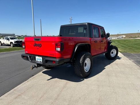 Used 2021 Jeep Gladiator Sport AWD/4WD image 4