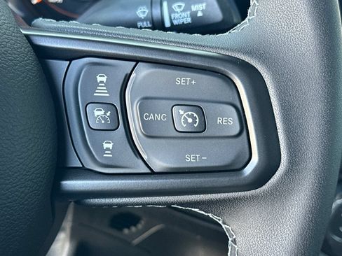 New 2026 Jeep Gladiator Willys AWD/4WD image 28