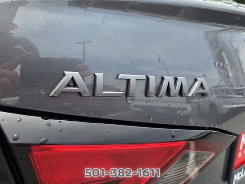 Used 2024 Nissan Altima 2.5 S FWD image 15