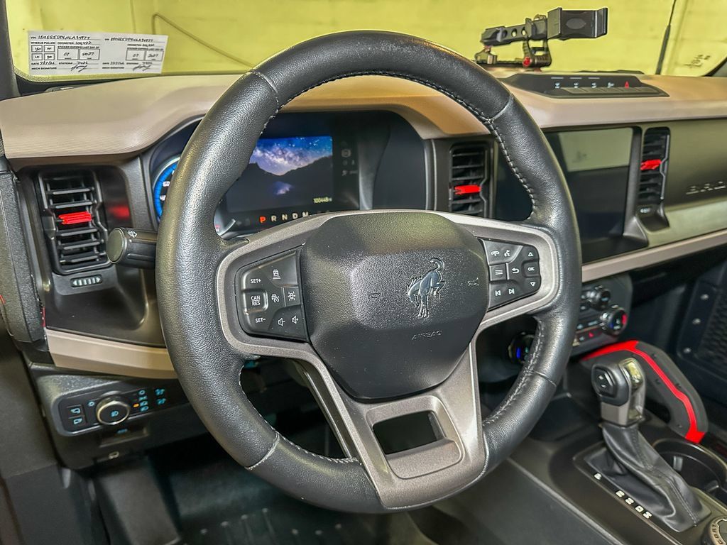 Used 2022 Ford Bronco Wildtrak AWD/4WD image 27