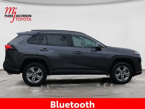 Used 2025 Toyota RAV4 XLE AWD/4WD image 7