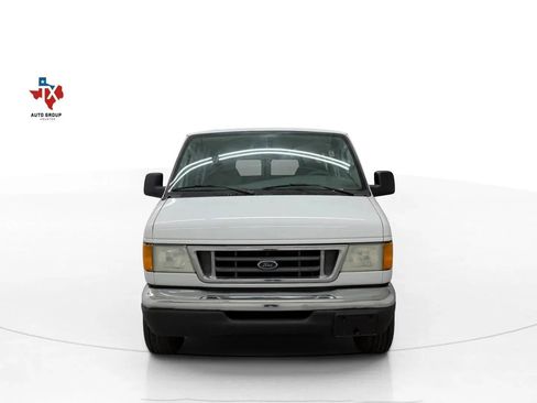 Used 2003 Ford E-350 and Econoline 350 XL RWD image 50