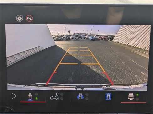 New 2026 GMC Canyon Elevation w/ Convenience Package image 23