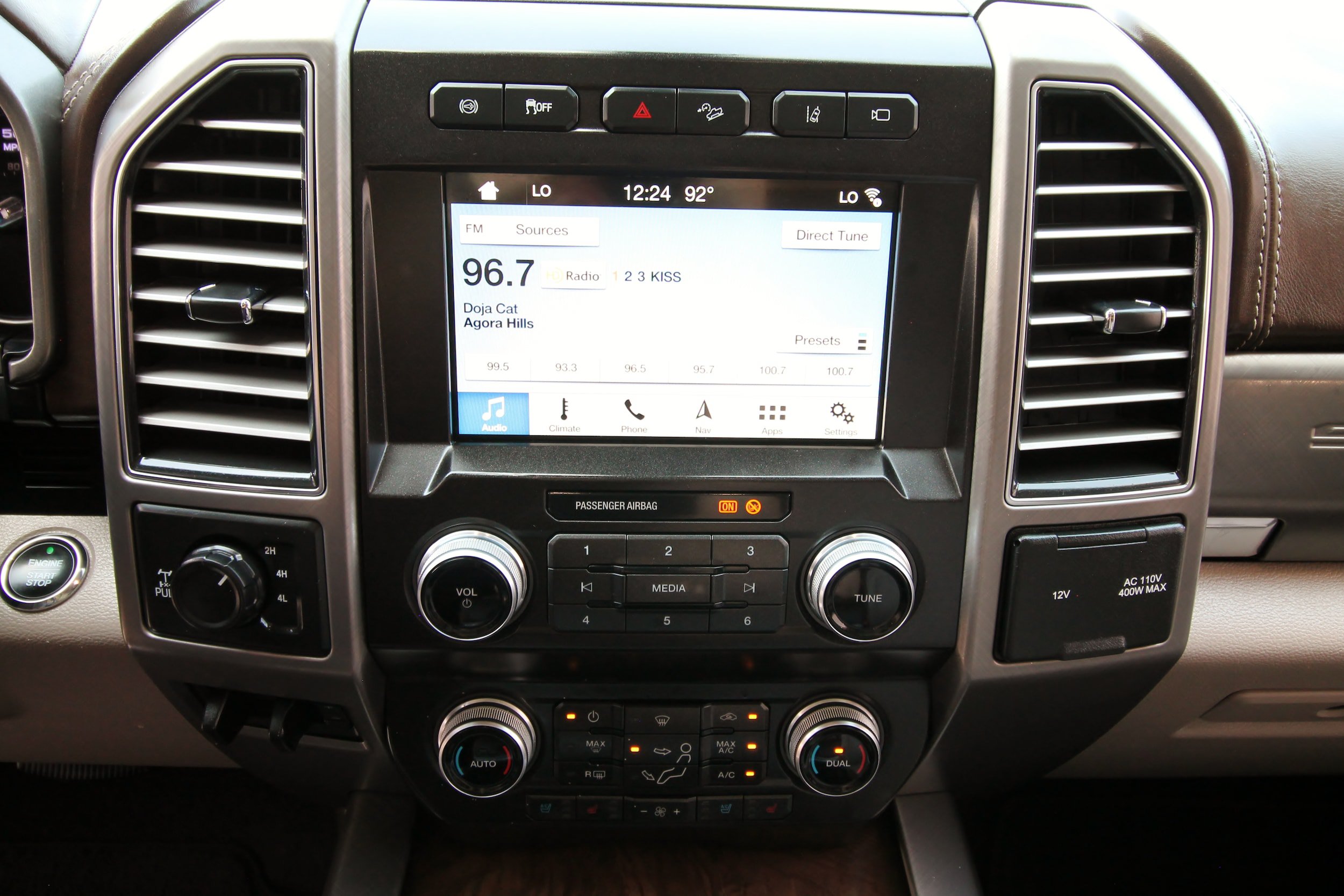 Used 2019 Ford F250 Limited AWD/4WD image 32