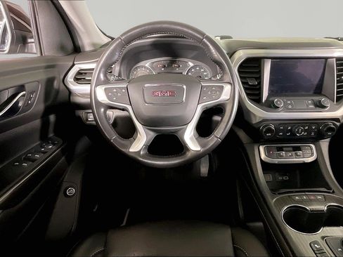 Used 2021 GMC Acadia SLT w/ LPO, Adventure Package AWD/4WD image 8