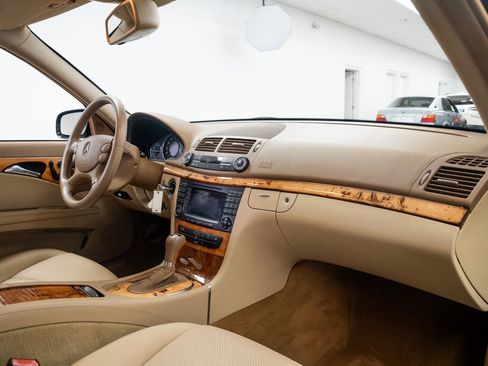 Used 2007 Mercedes-Benz E 350 E 350 image 25
