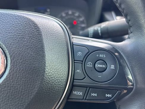 Used 2024 Toyota Corolla SE FWD image 15