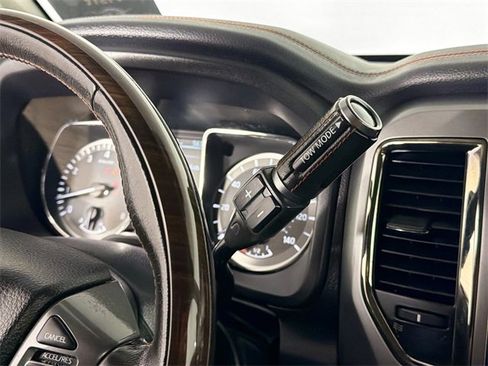 Used 2018 Nissan Titan Platinum Reserve image 16